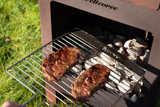 Ribeye Steak With Yoghurt Sauce