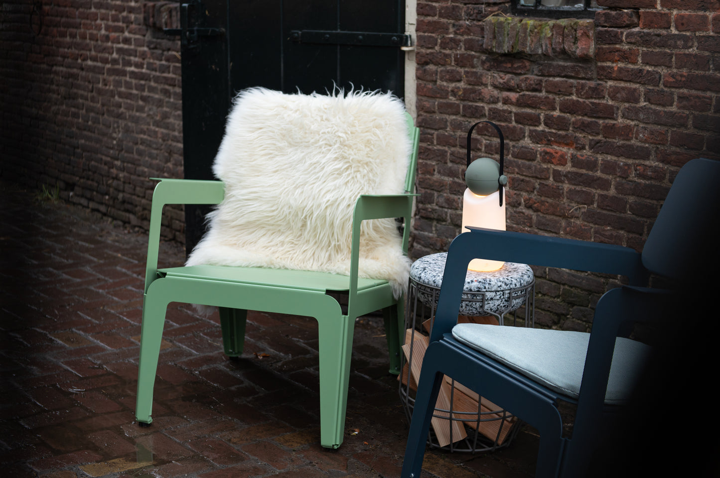 Bended Lounger