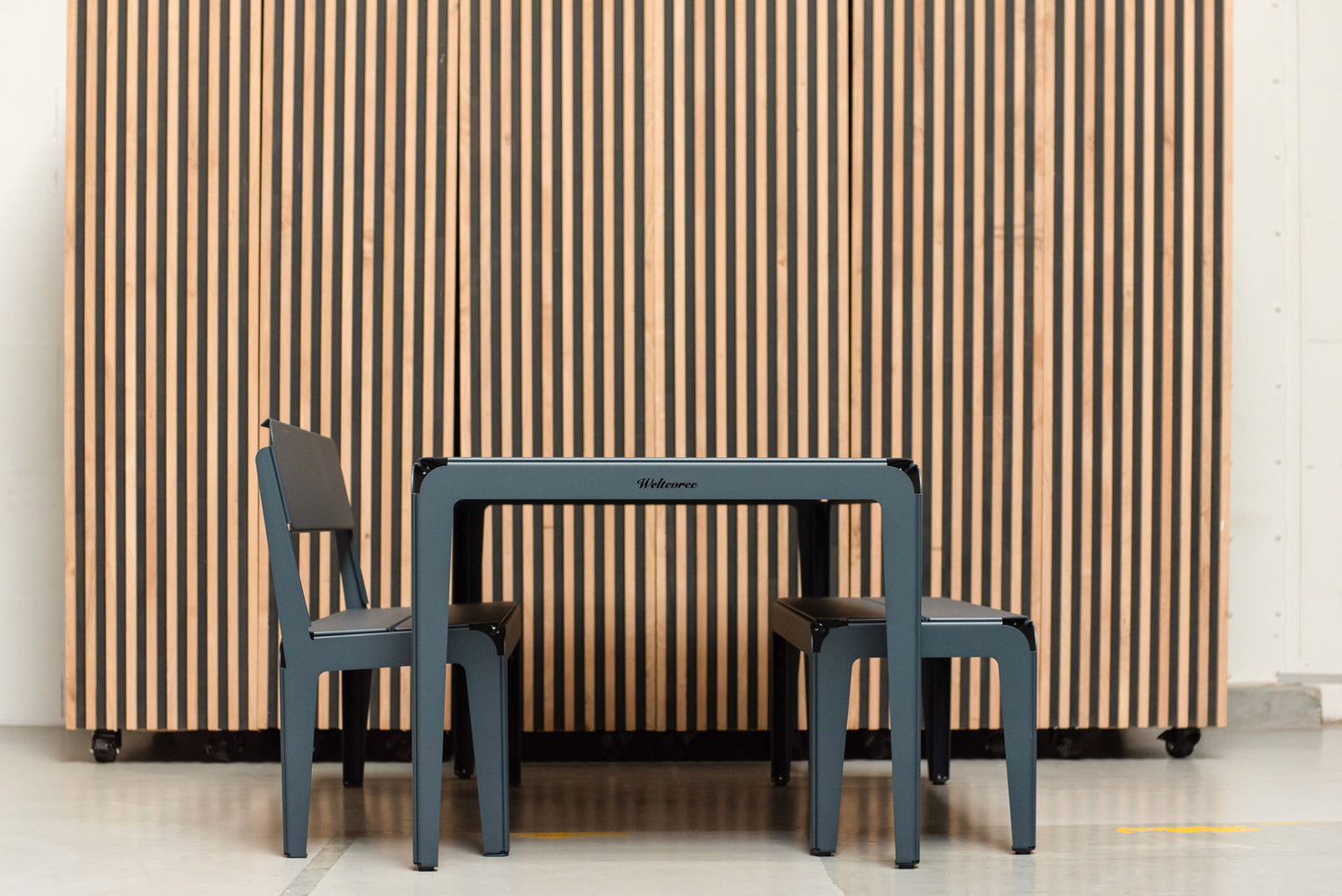 Bended Table