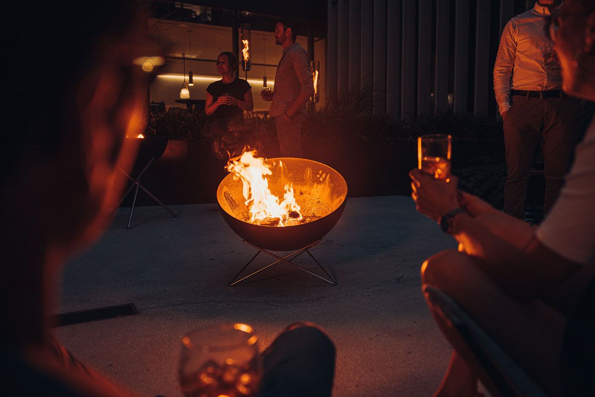 BOWL 70 Fire Bowl with Star Stand